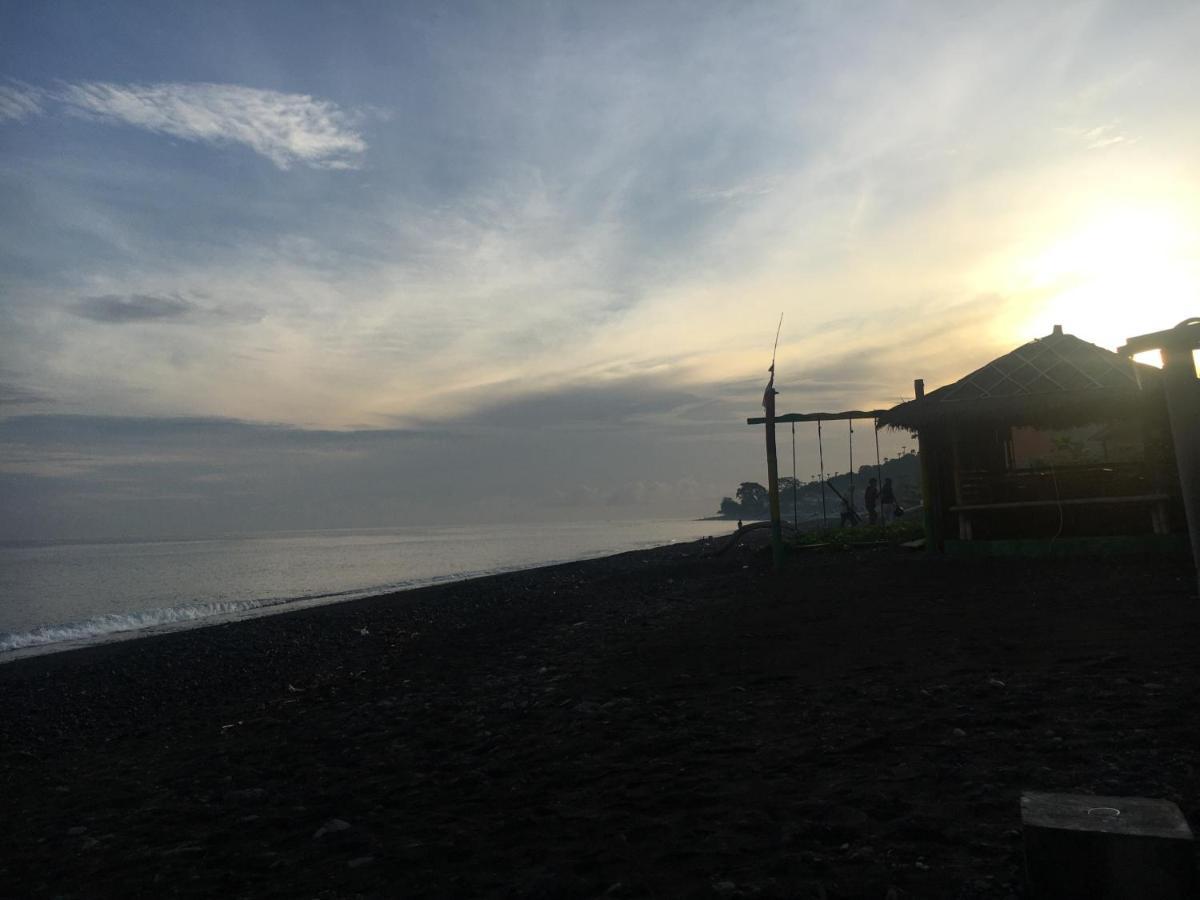 Amed Sunset Beach Exterior photo